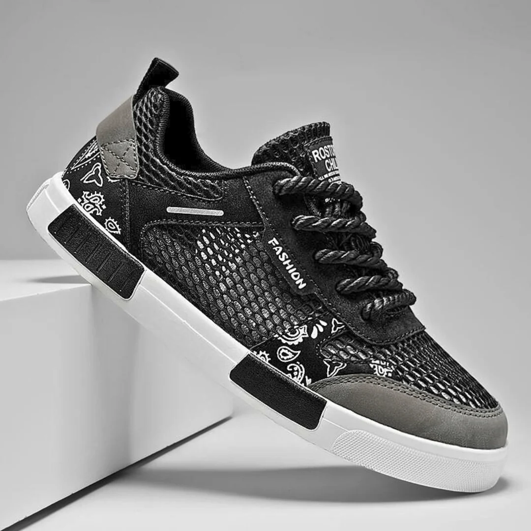 Men’s Closed-Toe Lace-Up Low-Top Sneakers