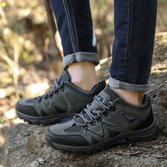 Men’s Closed-Toe Lace-Up Outdoor Hiking Shoes