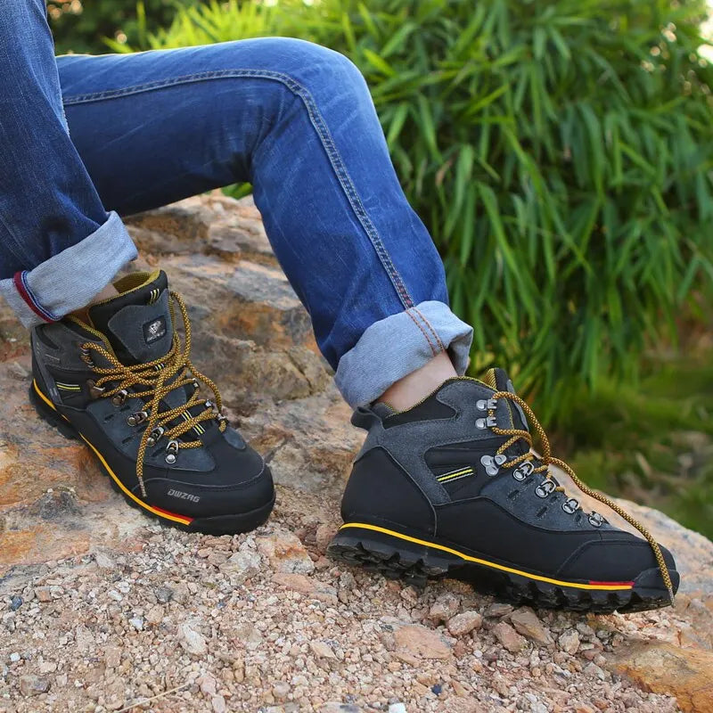 Men’s Lace-Up Closed-Toe Hiking Shoes