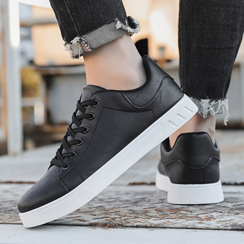 Men’s Lace-Up Low-Top Sneakers