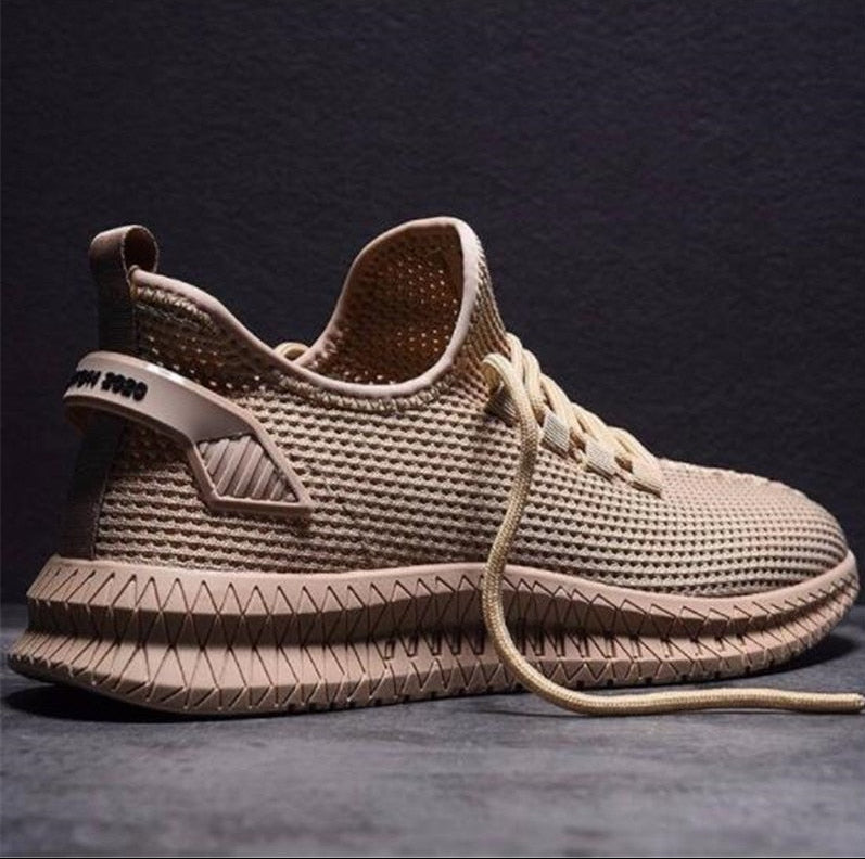 Men’s Lace-Up Sneakers Low-Top