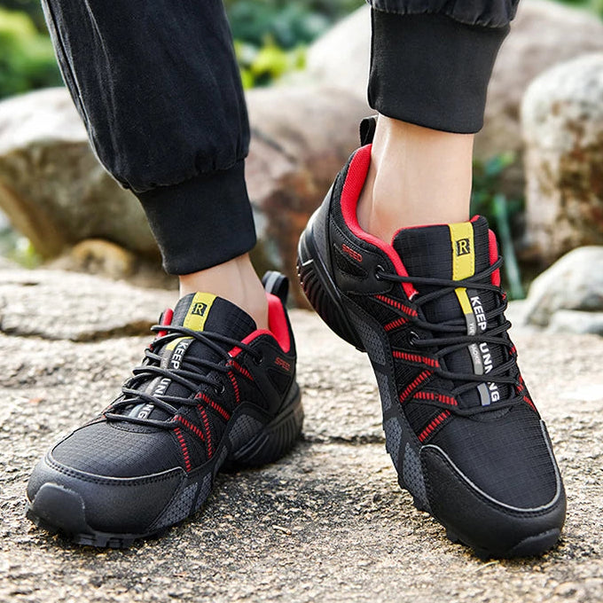 Men’s Low-Top Lace-Up Hiking Shoes