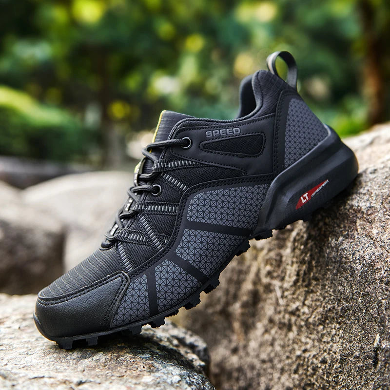Men’s Low-Top Lace-Up Hiking Shoes