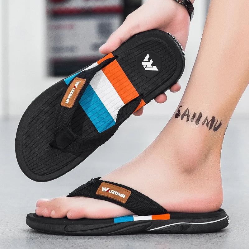 Men’s Open-Toe Textured Strap Flip Flops