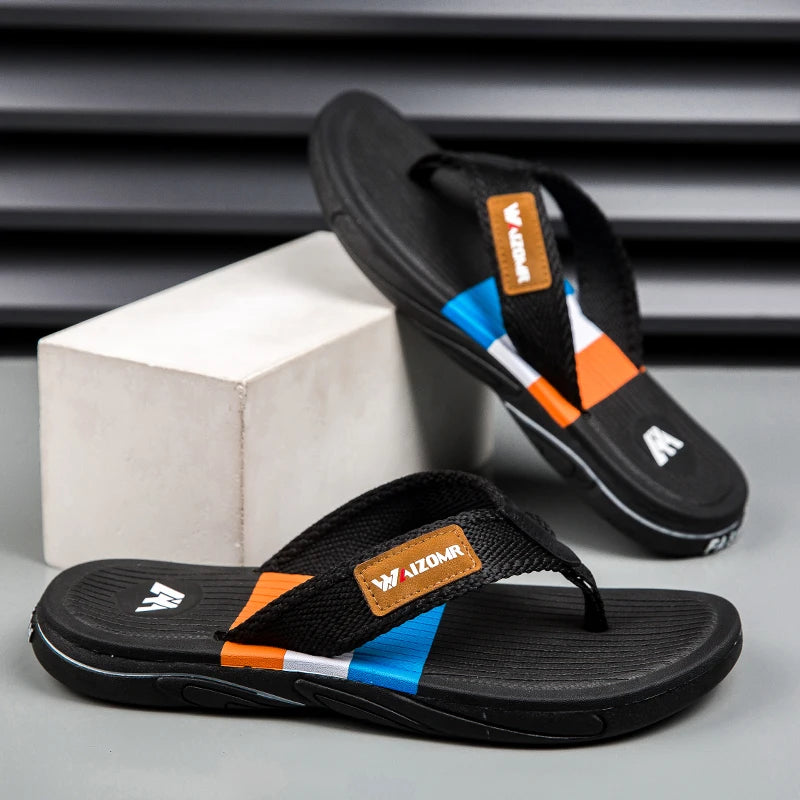Men’s Open-Toe Textured Strap Flip Flops