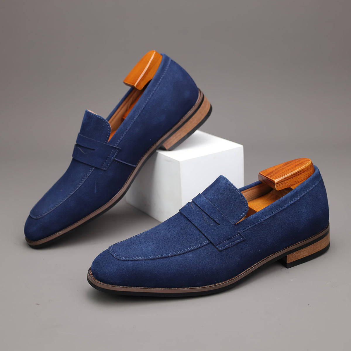 Men’s Slip-On Closed-Toe Loafer Shoes