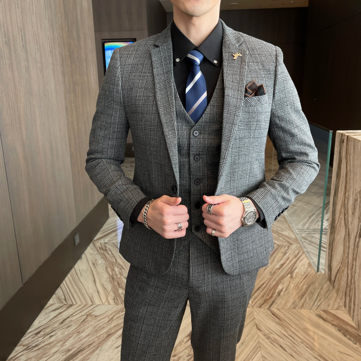 Men’s Three Piece Check Suit with Notch Lapel