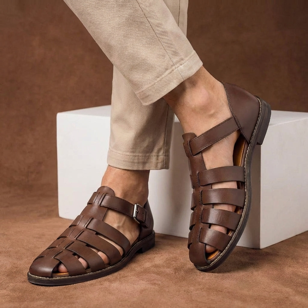 Men’s Closed-Toe Buckle Strap Fisherman Sandals
