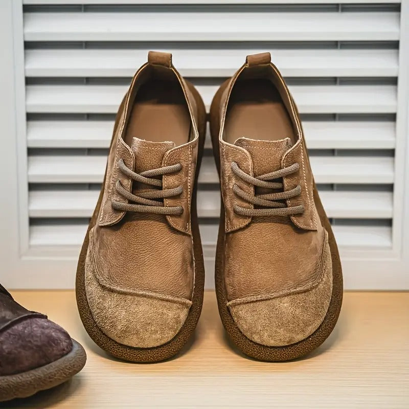 Men’s Closed-Toe Lace-Up Oxford Shoes