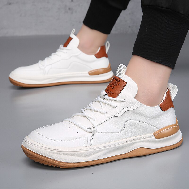 Men’s Lace Up Low Top Sneakers with Contrast Detail