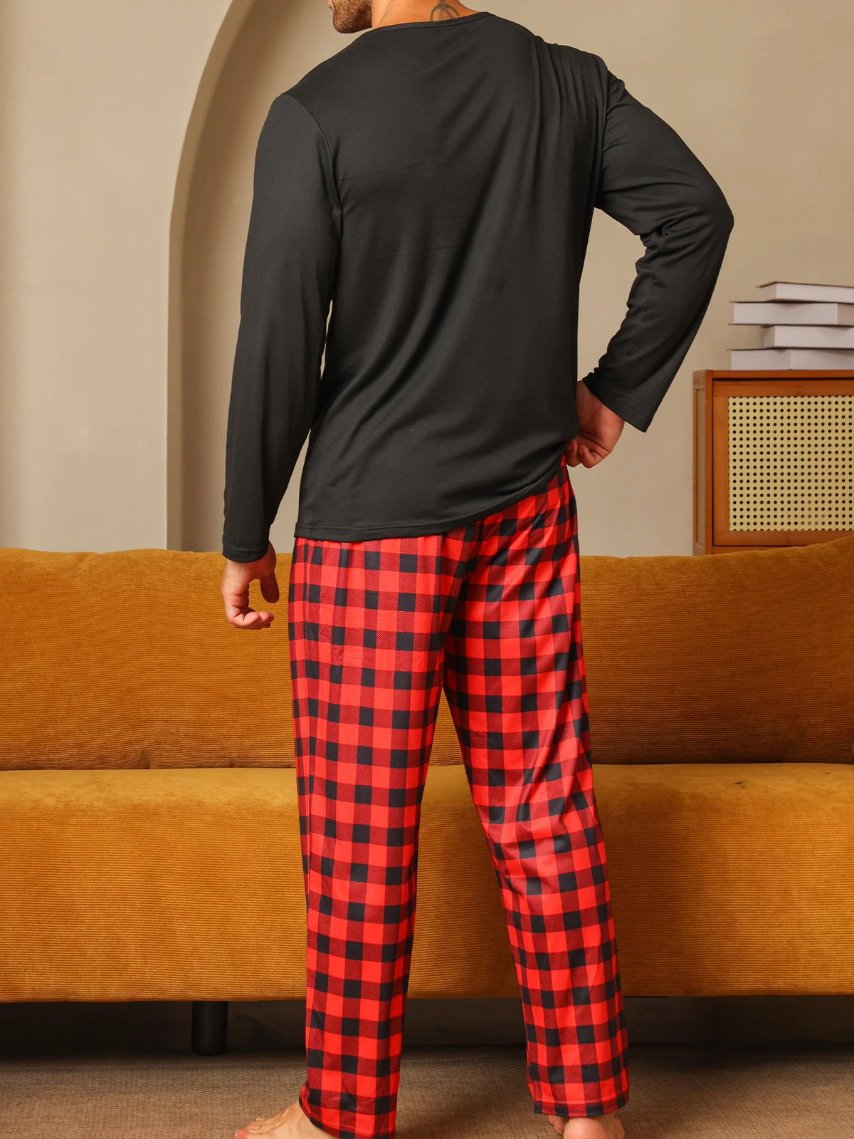 Men’s Long Sleeve Check Pocket 2 Piece Pajama Set