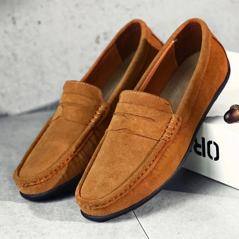 Men's Low Top Moc Toe Slip On Stitched Trim Penny Loafers