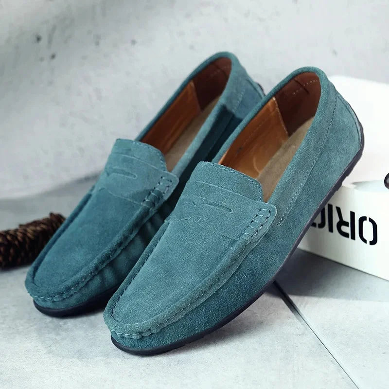 Men's Low Top Moc Toe Slip On Stitched Trim Penny Loafers