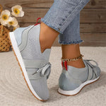 Women’s Closed-Toe Lace-Up Low-Top Shoes