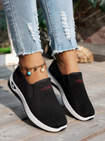 Women’s Closed-Toe Low-Top Slip-On Shoes