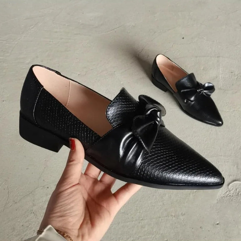 Women’s Closed-Toe Pointed Toe Slip-On Loafers