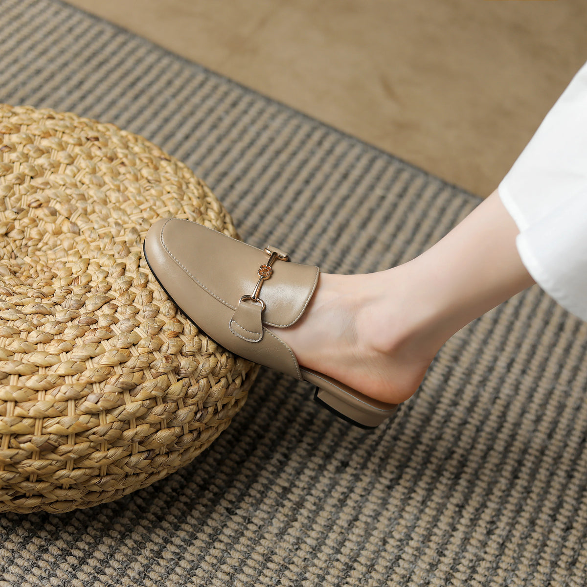 Women’s Closed-Toe Slip-On Mule Loafers