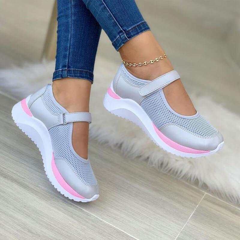 Women’s Closed-Toe Strap Low-Top Shoes