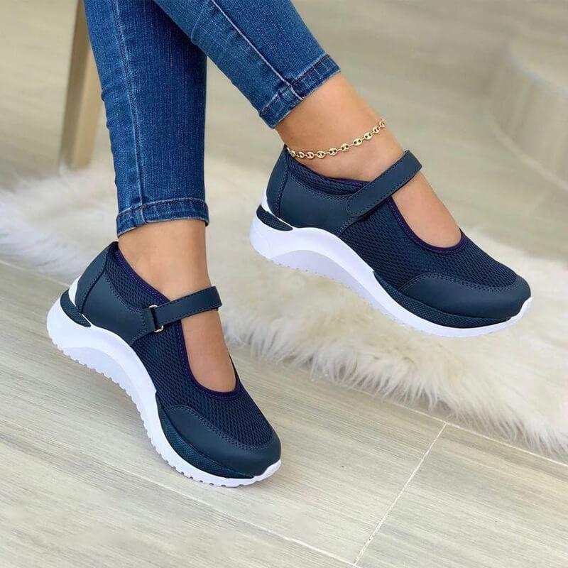 Women’s Closed-Toe Strap Low-Top Shoes
