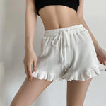 Women’s Elastic Waist Ruffle Shorts