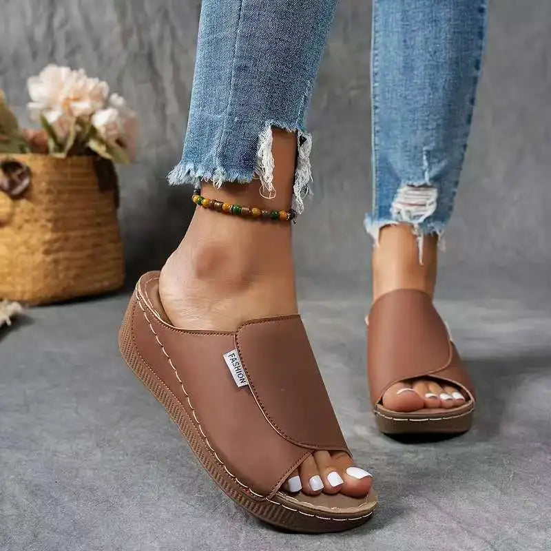 Women’s Open-Toe Platform Slide Sandals