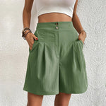 Women’s Pleated Bermuda Shorts