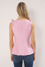 Women’s Sleeveless Halter Neck Top