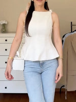 Women’s Sleeveless Halter Neck Top