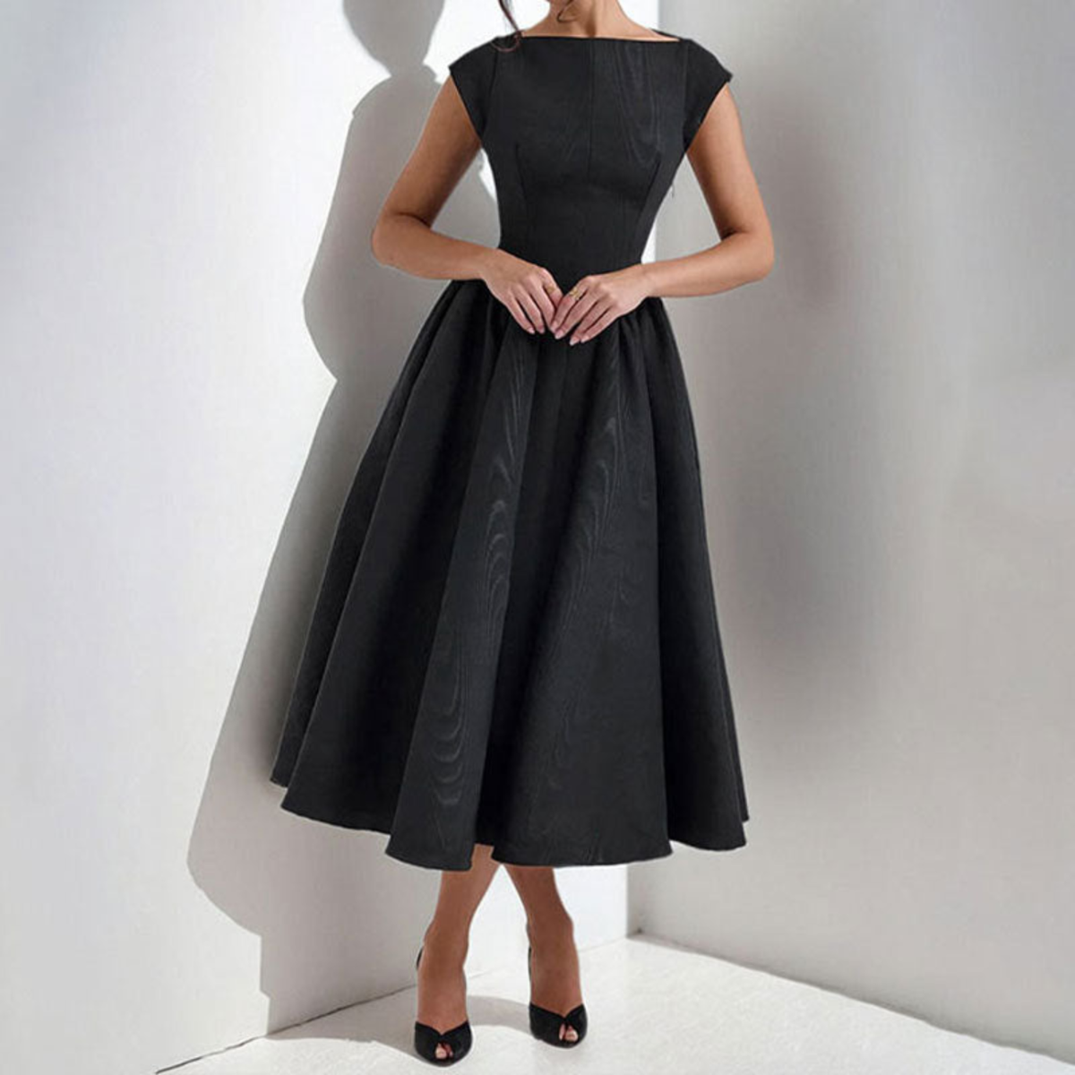 Women's Boat Neck Cap Sleeves Graduation Maxi Dress