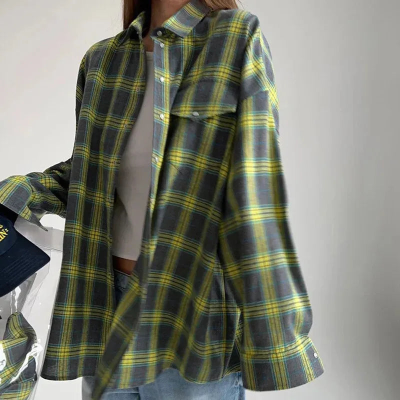 Women's Button Front Plaid Chest Pocket Long Sleeve Flannel Shirt