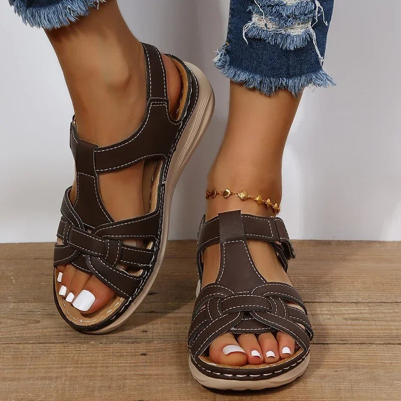 Women’s Casual Cutout Open Toe Back Strap Flat Sandals