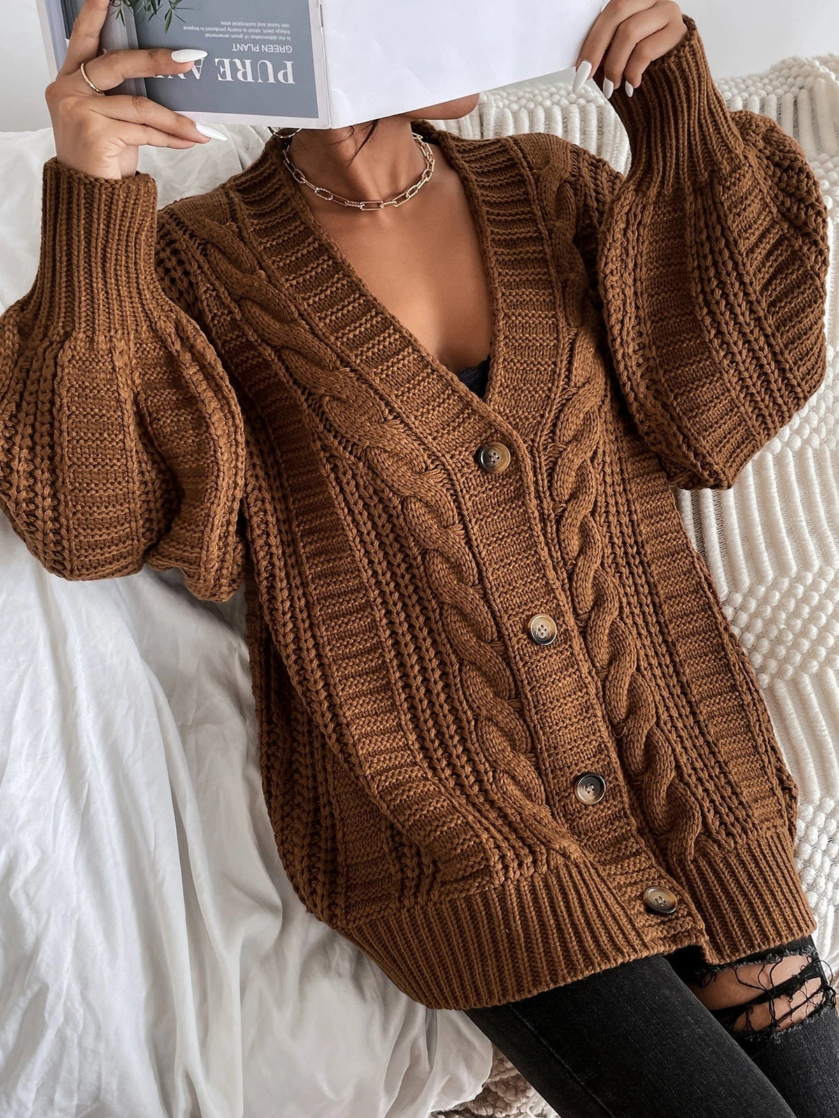 Women’s Chunky Cable Button Front Cardigan