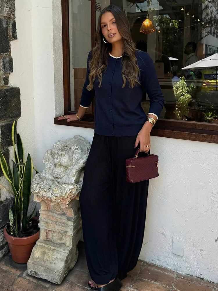 Women’s Crew Neck Button Front Knit Cardigan