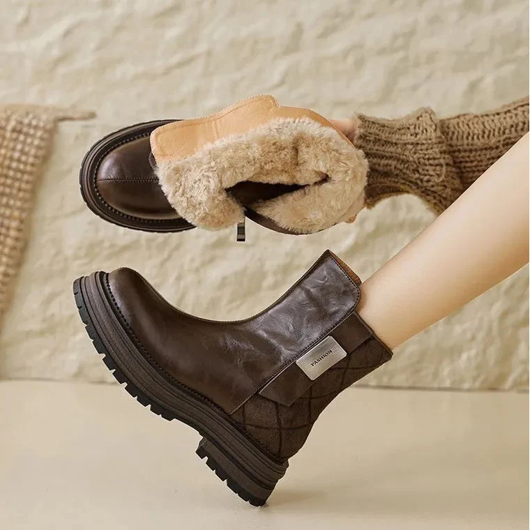 Women’s Faux Fur Lined Chelsea Ankle Boots