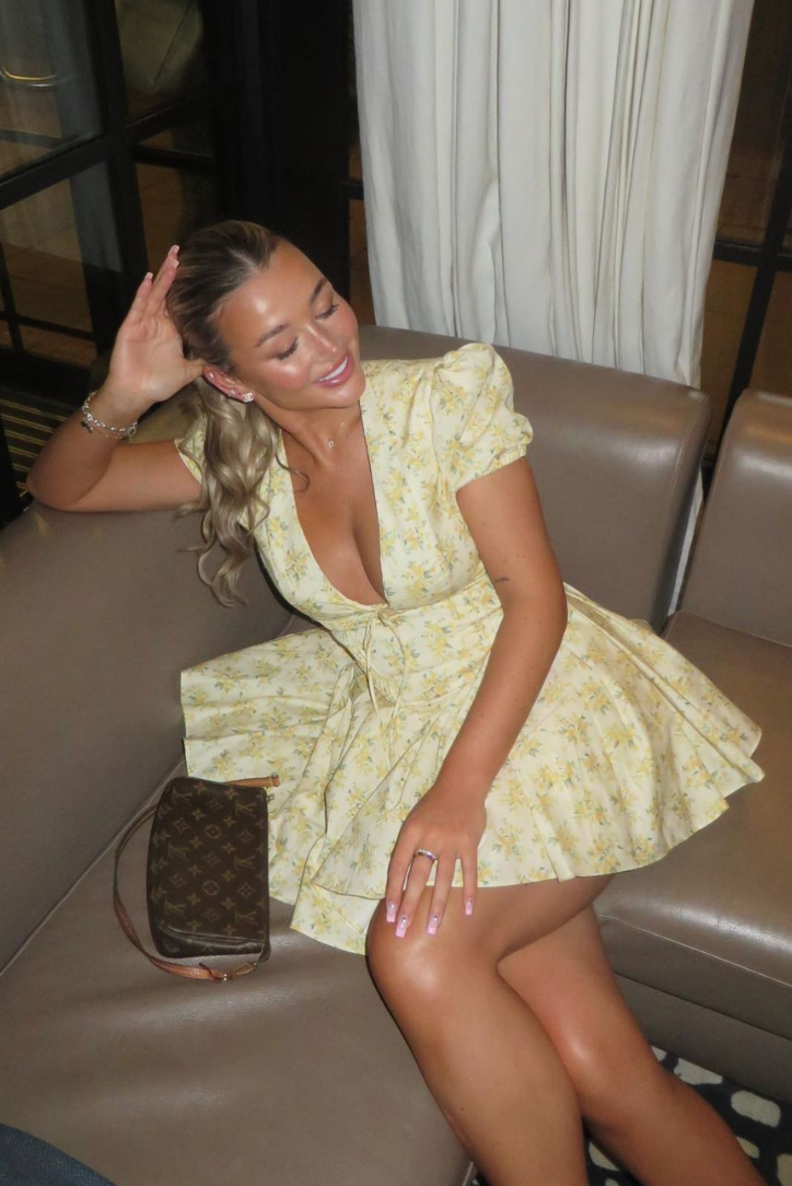 Women’s Floral Puff Sleeve Open Back A Line Mini Dress