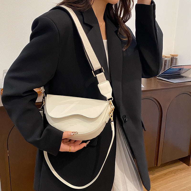 Women’s Half Moon Crossbody Bag