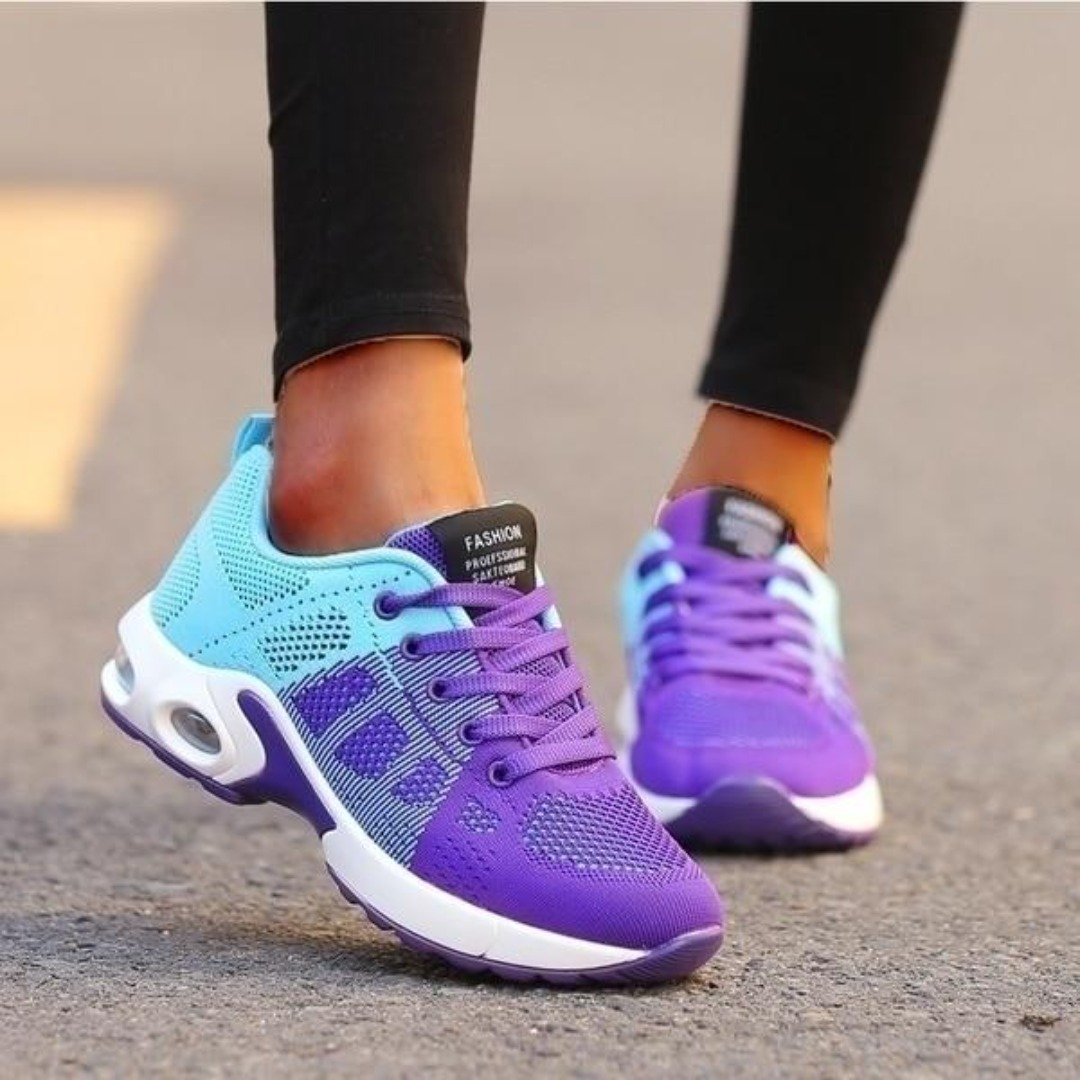 Women’s Knit Mesh Running Lace Up Sneakers