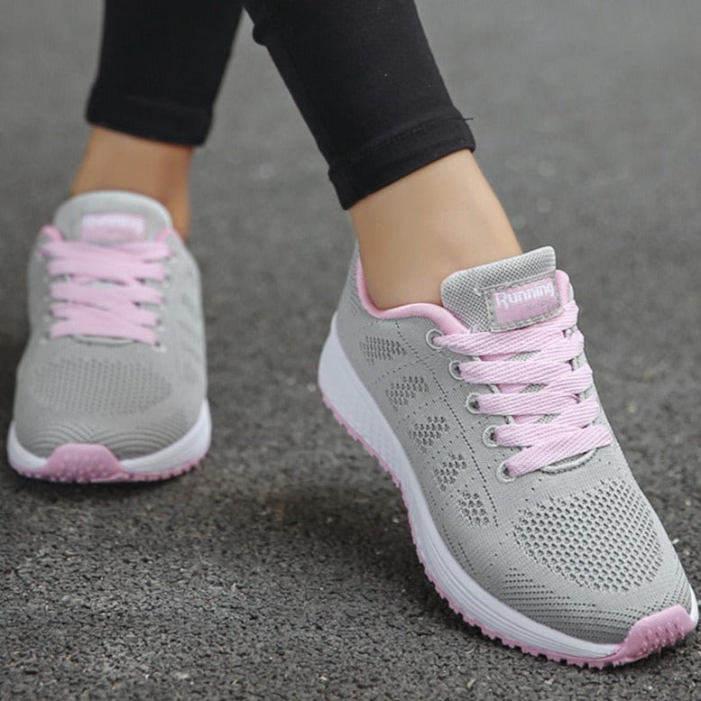 Women’s Lace-Up Low-Top Running Sneakers