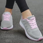 Women’s Lace-Up Low-Top Running Sneakers