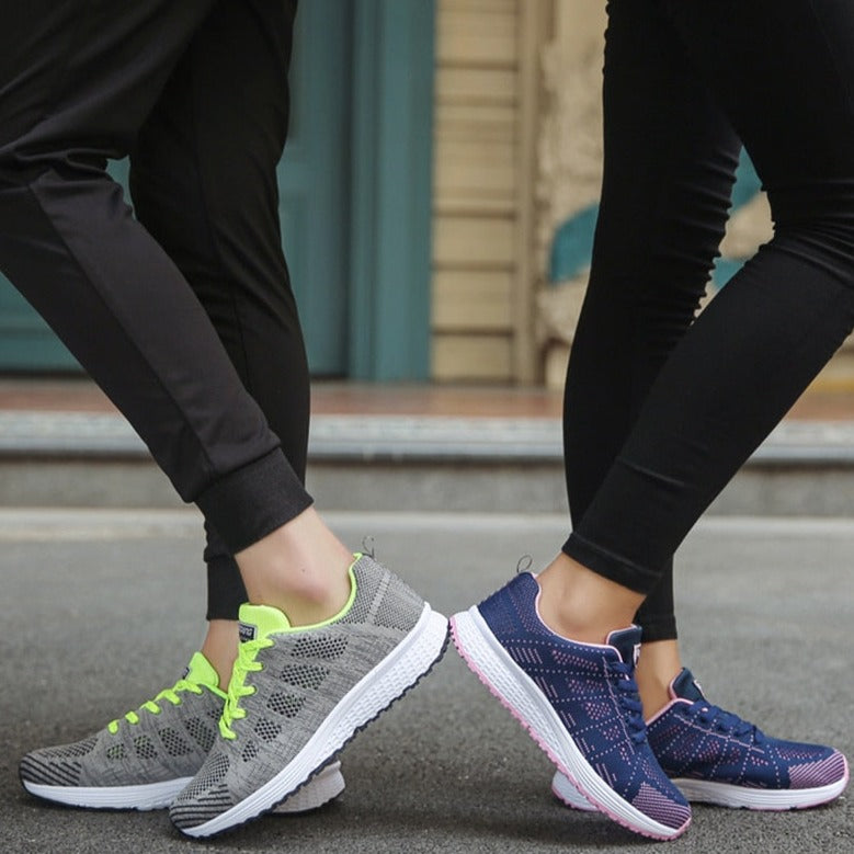 Women’s Lace-Up Low-Top Running Sneakers