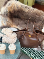 Women’s Large Shoulder Tote Bag with Turn Lock Detail