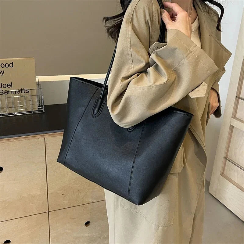 Women’s Large Structured Shoulder Tote Bag