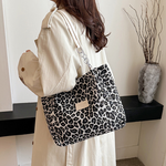 Women’s Leopard Print Shoulder Bag