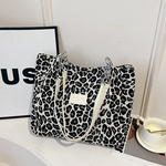 Women’s Leopard Print Shoulder Bag