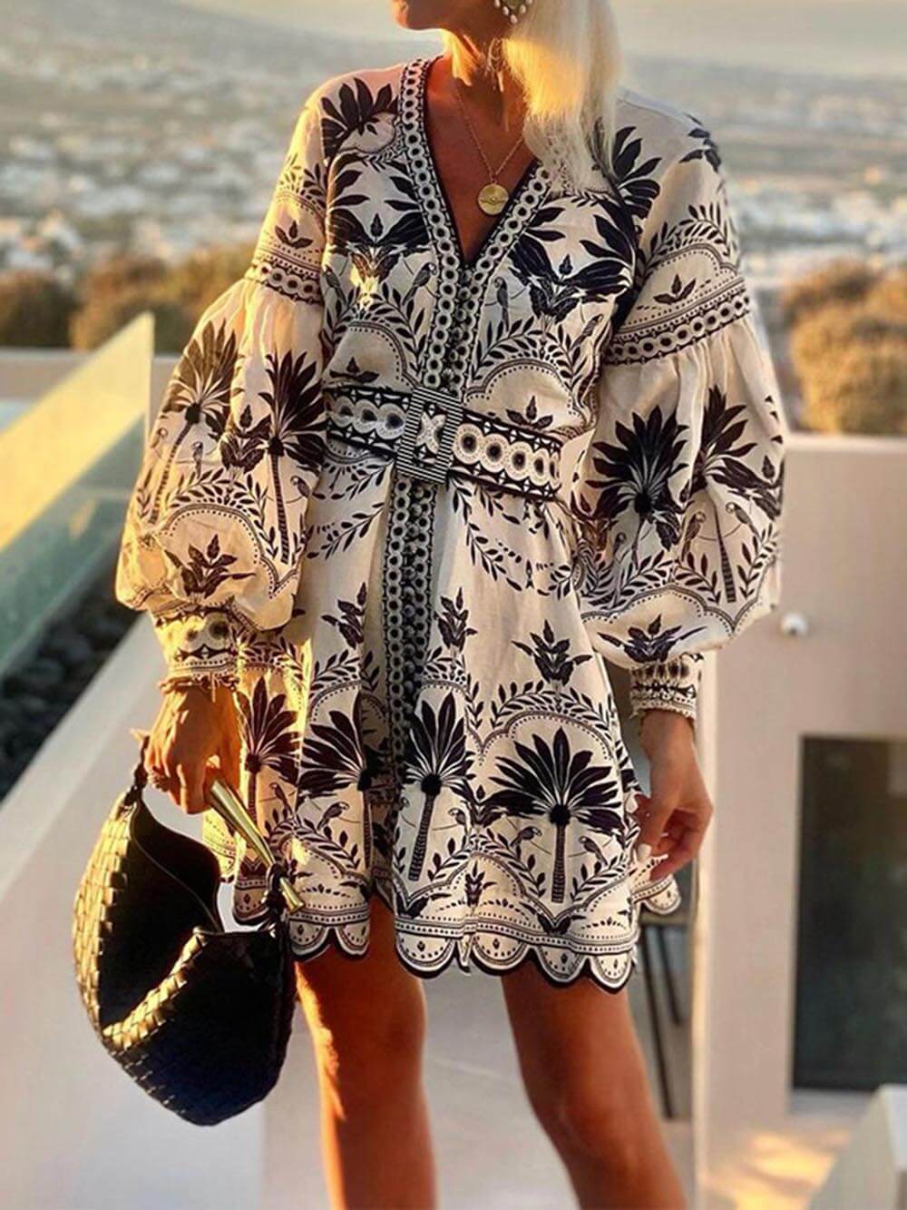 Women’s Printed V-Neck Long Sleeve Mini Summer Dress