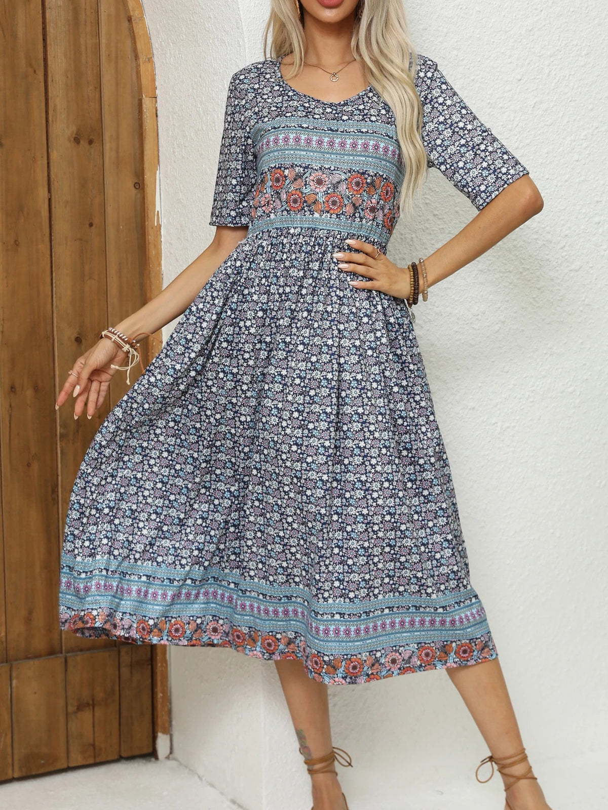 Women's Short Sleeves Printed Scoop Neck Midi Sundress