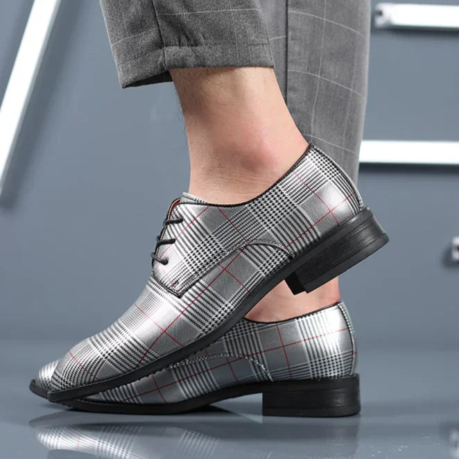 Men’s Lace-Up Dress Shoes