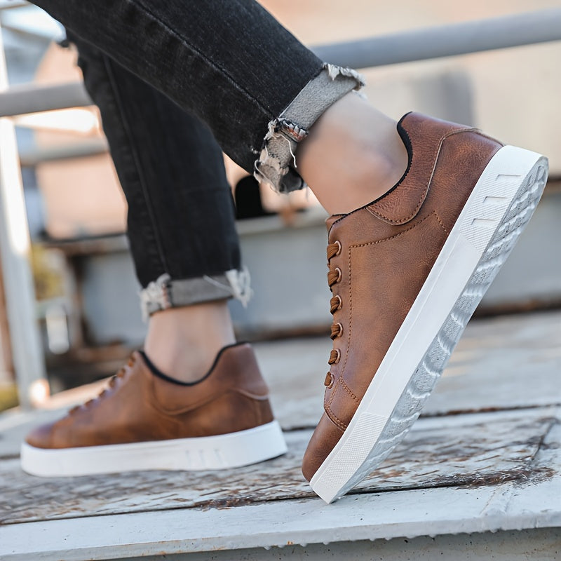 Men’s Lace-Up Low-Top Sneakers