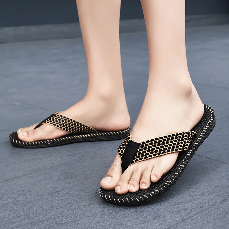 Men’s Open-Toe Toe Post Flip Flops