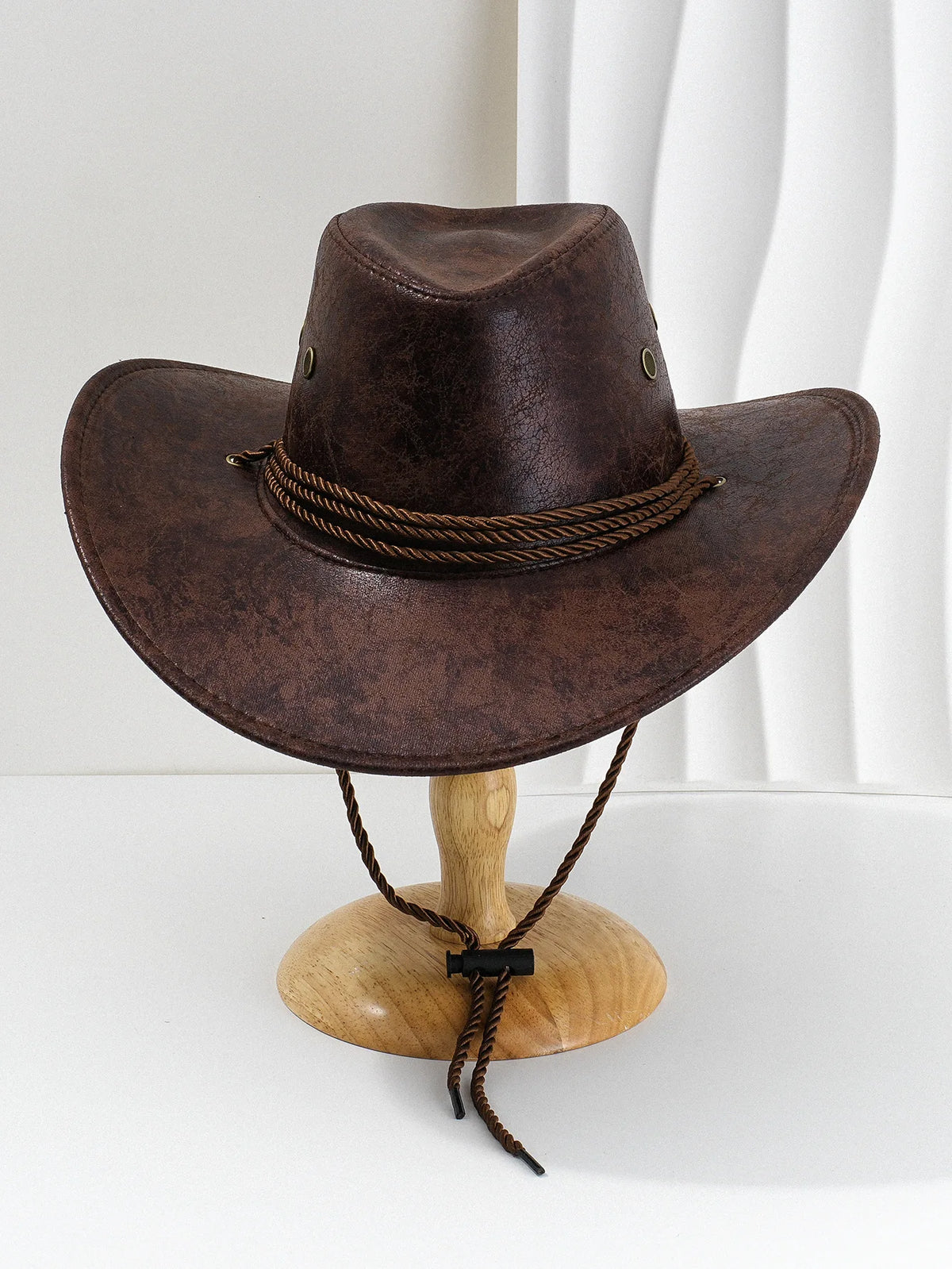 Men’s Chin Strap Western Cowboy Hat